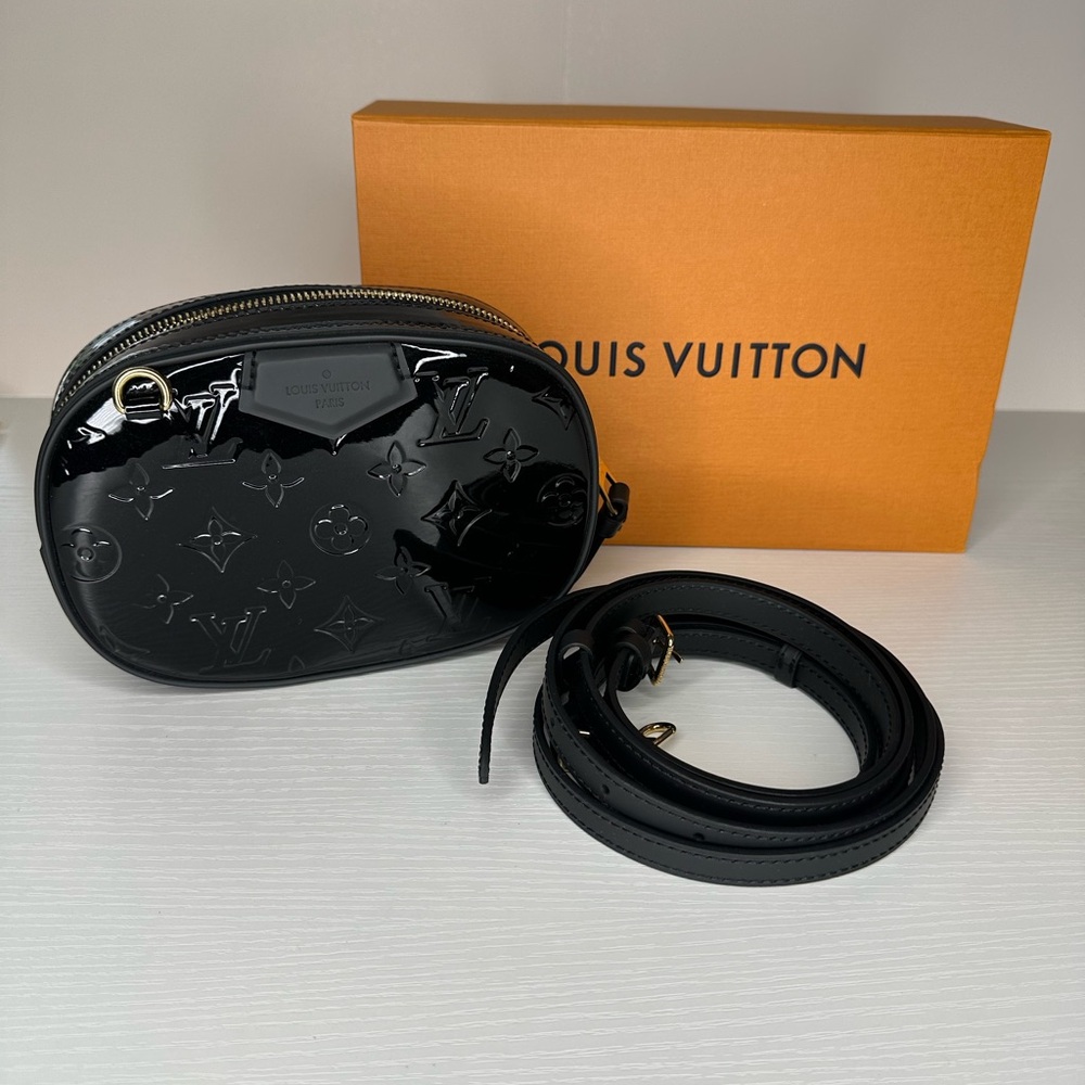 AUTHENTIC LOUIS VUITTON BELTBAG MV NOIR *NWT*